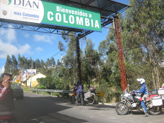 27/06/12. Entrando na Colombia.